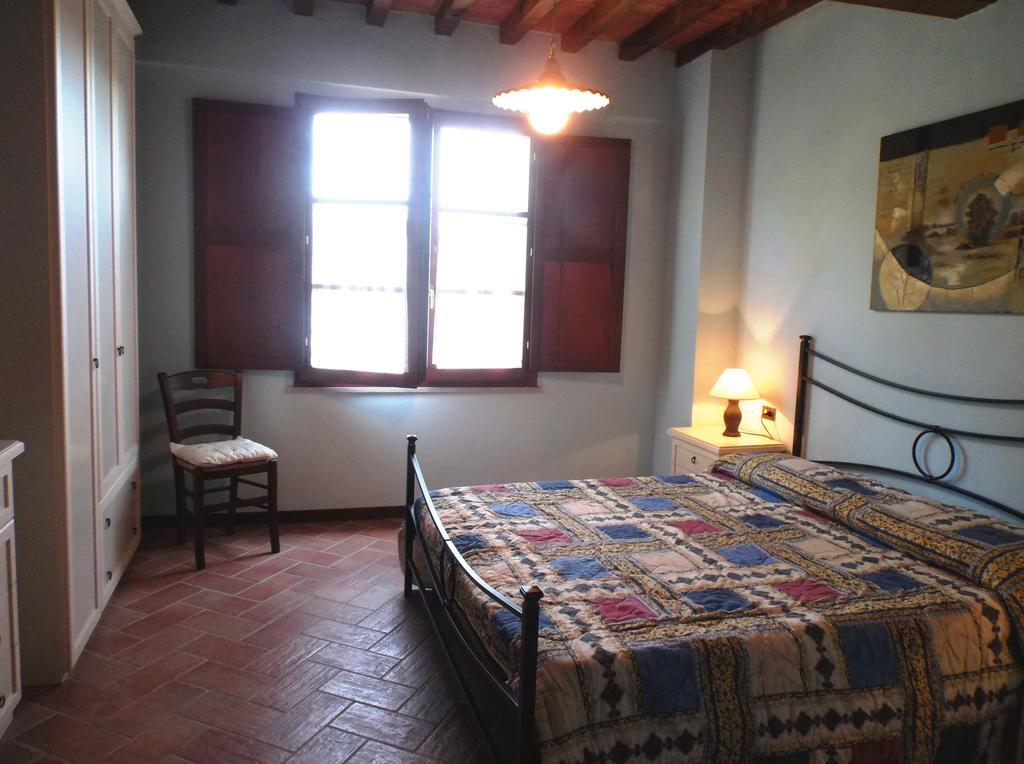 Apartments Borgo Toscano Gambassi Terme Rom bilde