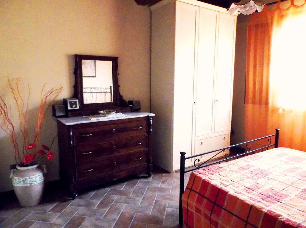 Apartments Borgo Toscano Gambassi Terme Rom bilde